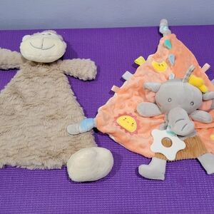 Plush Animal Comfort Blanket Set - Tan and Pink/Orange